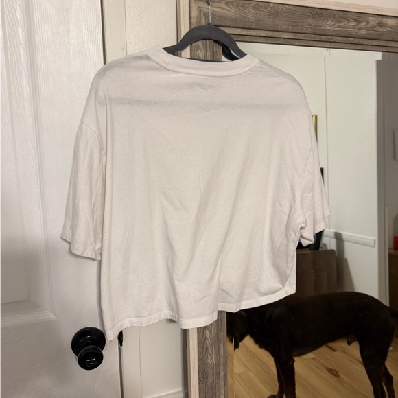 Abercrombie and Fitch Cropped Tee - Picture 3 of 3